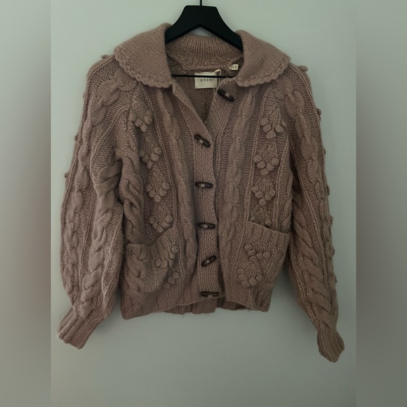 Doen Hand Knit Alpaca Rive Cardigan Sweater - Picture 2 of 7